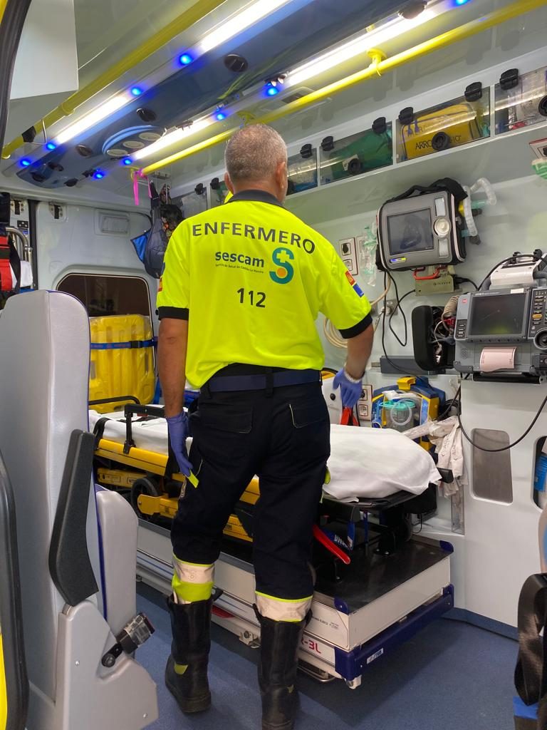 Alberto Luque_batallas en una ambulancia (1)